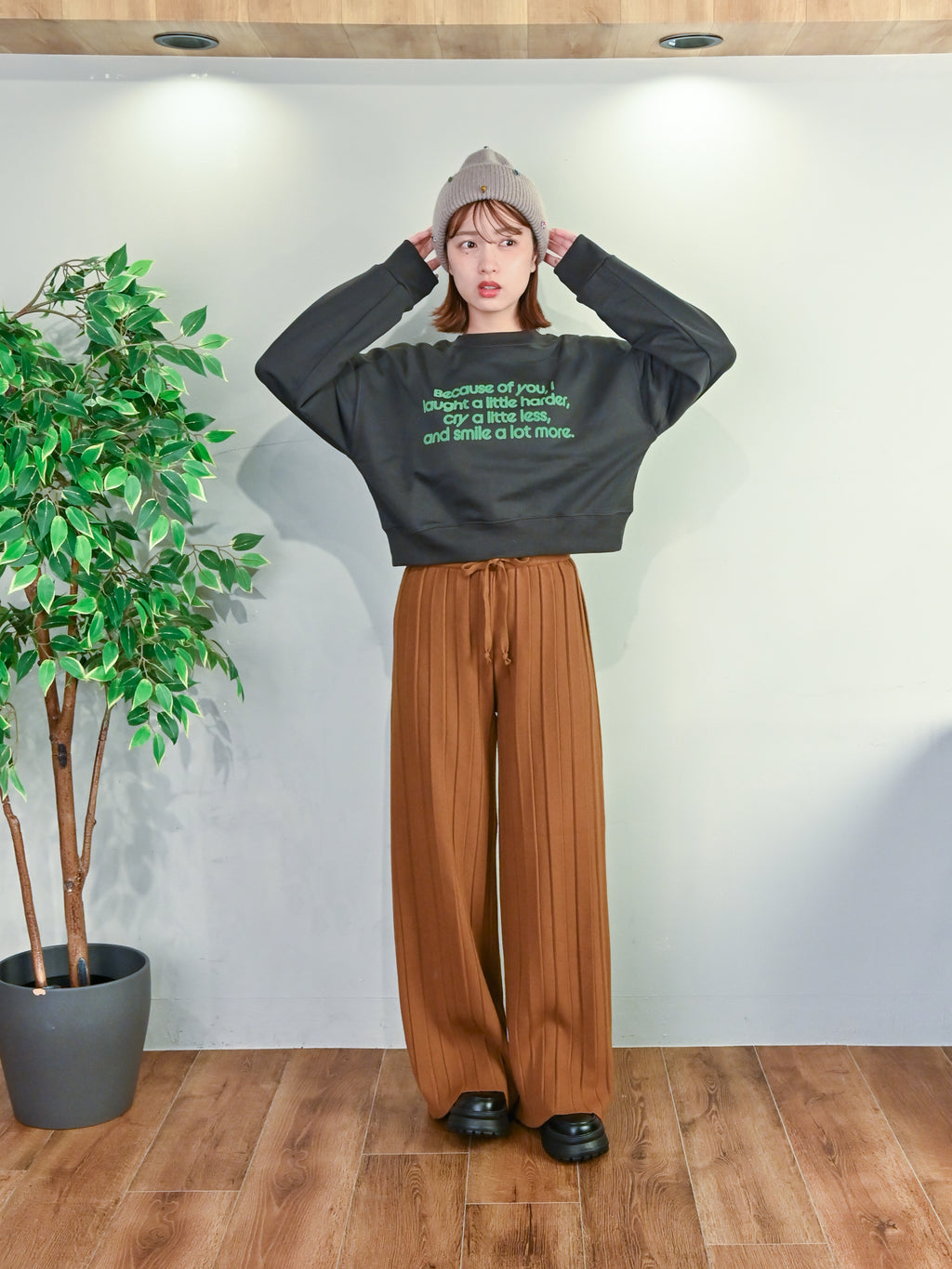 プリーツ見えニット・ワイドパンツ#25831006