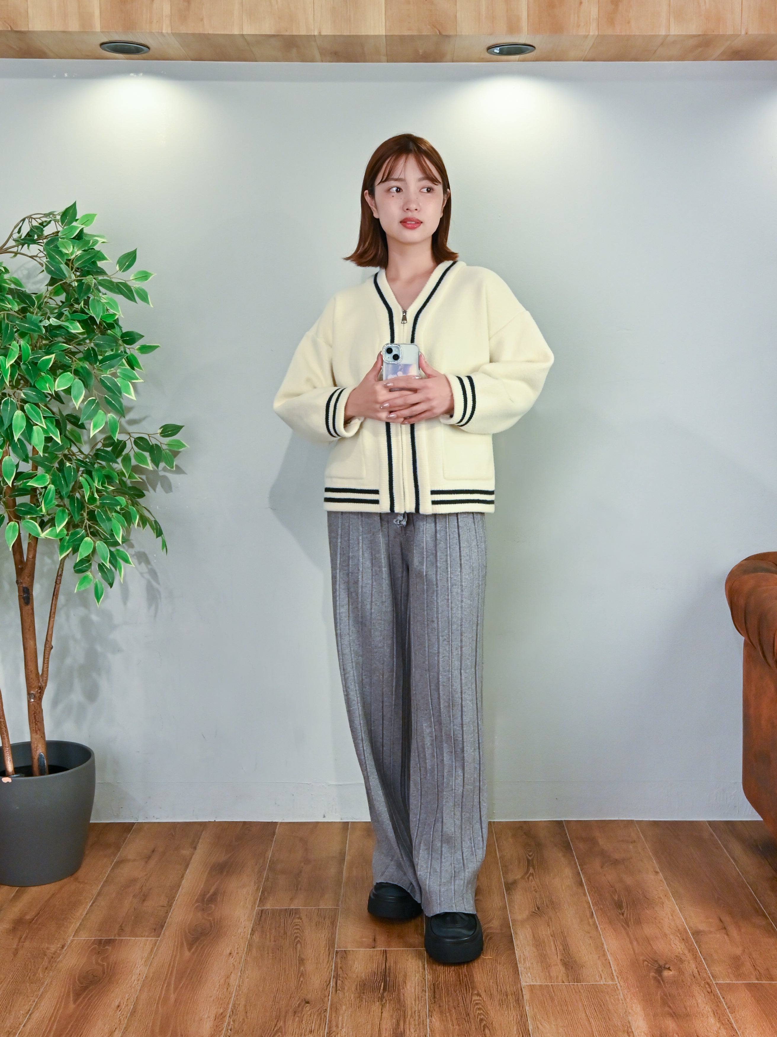 プリーツ見えニット・ワイドパンツ#25831006