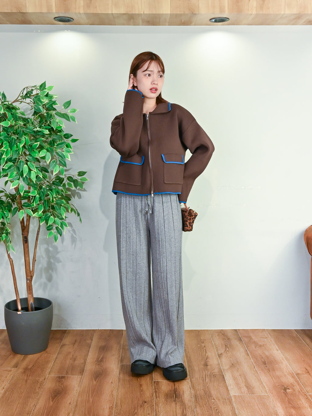 プリーツ見えニット・ワイドパンツ#25831006